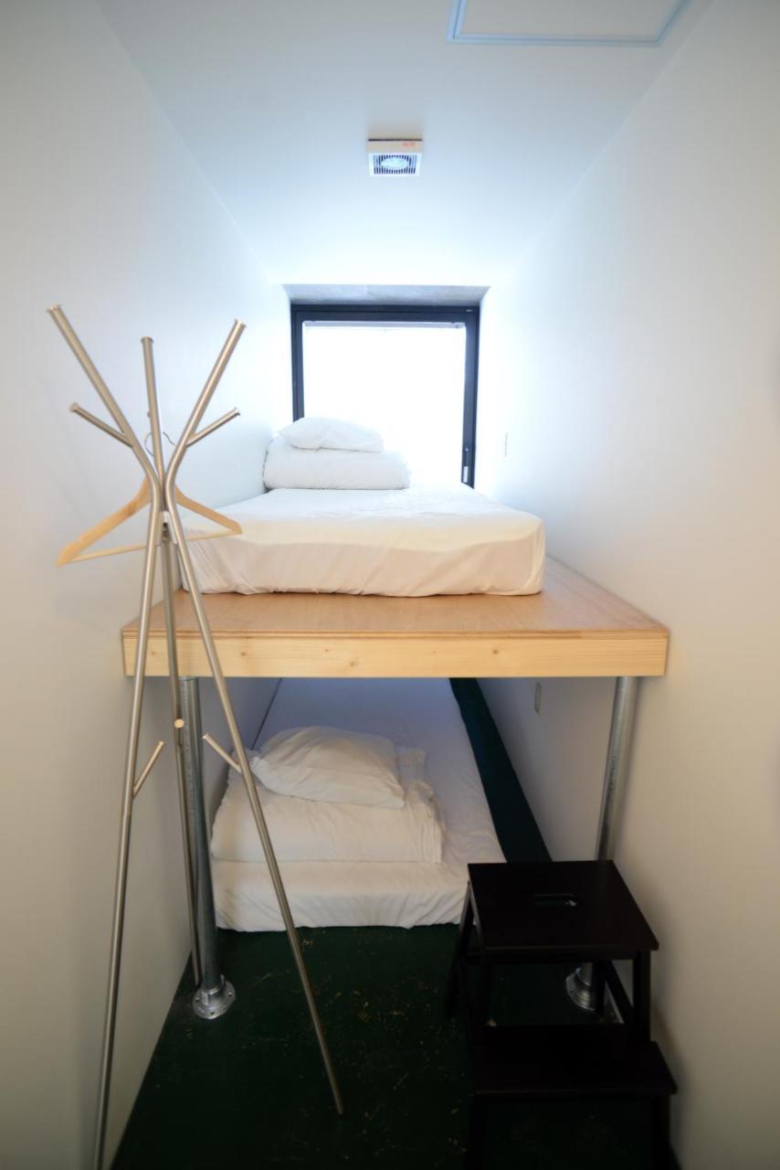 Artnshelter Hostel โตเกียว ภายนอก รูปภาพ