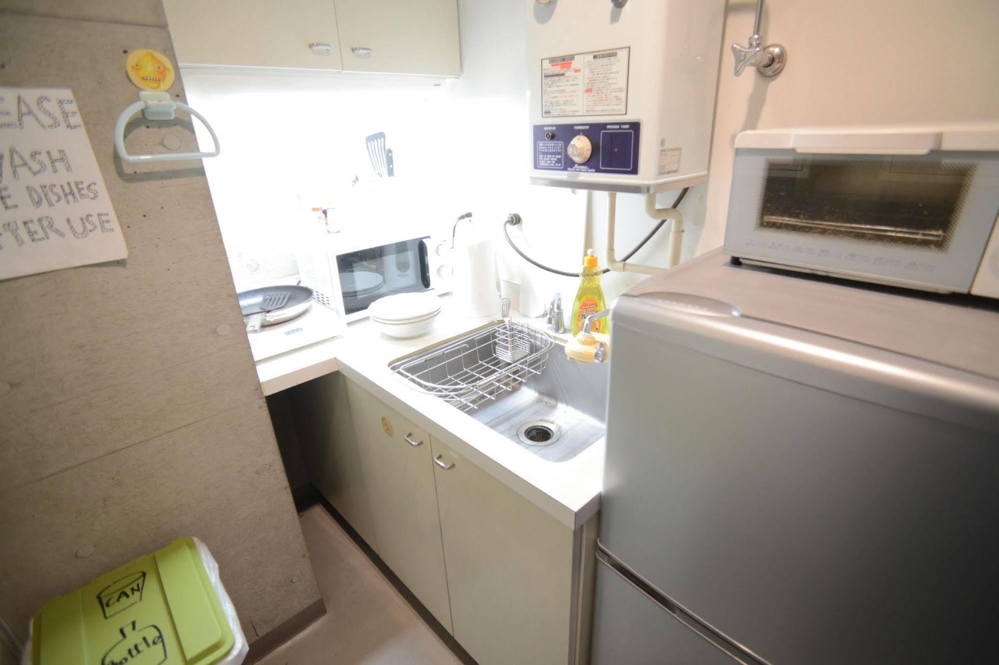 Artnshelter Hostel โตเกียว ภายนอก รูปภาพ